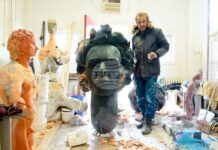 Георги Донов и Косьо Минчев представят днес „Островът на скулптурата“ в София