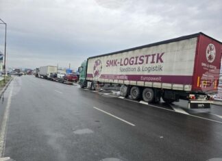 Преустановено е преминаването през граничния преход „Кулата“ от българска страна