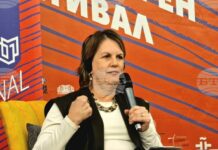 „Историкът“ показва моята любов към България, каза американската писателка Елизабет Костова