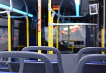 Таксуването на пътници в градския транспорт в Русе ще бъде възстановено на 4 януари след отстраняването на проблем с отчитане в евро