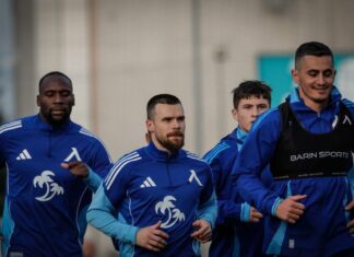 Левски обяви кога се завръща в София