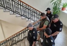 Петчленен състав на Окръжния съд в Шумен постанови доживотен затвор за 32-годишен мъж за убийство, извършено по особено мъчителен начин