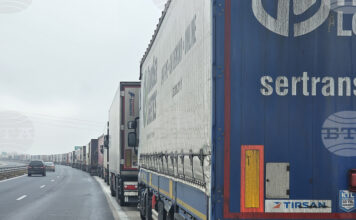 Трафикът на ГКПП „Капитан Андреево“ е интензивен, съобщават от „Гранична полиция“