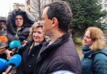 Междублокови пространства в „Дружба 2“ са в трагичен вид след ремонт на „Топлофикация София“, заявиха общински съветници от ПП-ДБ