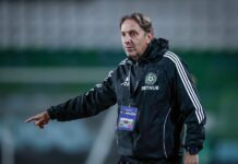 Чужденец скочи на бившия треньор на Добруджа