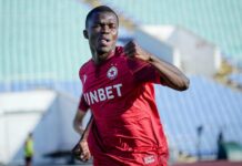 ЦСКА натири двама във Враца