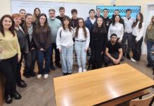 Ученици от Силистра обсъдиха рисковете на пътя с местен магистрат