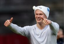 На татко момчето отива на световно