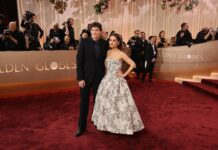 Холивуд бавно връща на червения килим Аштън Къчър, който защити насилник