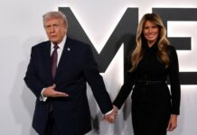 Тръмп приземява канадски самолети, плаши с 50% мита (Обзор)