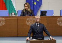 Престъпленията срещу народа и срещу човечеството нямат давност, заяви в декларация лидерът на „Възраждане“ Костадин Костадинов