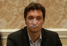 Основната цел на БСП е да се върне към социалистическите ценности и да остане независима политическа сила, заяви Крум Зарков