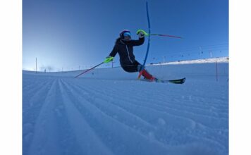 Майка и син в алпийските ски на олимпиадата