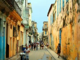 Туризмът в Куба потъва под натиска на американските санкции