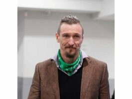 “Димо Алексиев, добре дошъл!”, приветстваха го в пазарджишкия театър