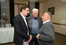 Усещам съживяване в БСП, очаквам тази енергия да прерасне в политически резултат, заяви на среща в Монтана лидерът на БСП Крум Зарков