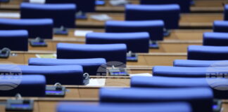 Депутатите да обсъдят на първо четене пет законопроекта за изменение на Закона за здравето, предвижда проектопрограмата на парламента