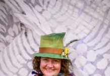 Исках да направя криле, защото птиците не знаят за ограниченията, казва за БТА визуалната артистка Ники Колиър