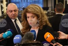 Трябва да се седне на масата за преговори, няма как да се реши с военни действия, заяви президентът Илияна Йотова за конфликта в Близкия изток