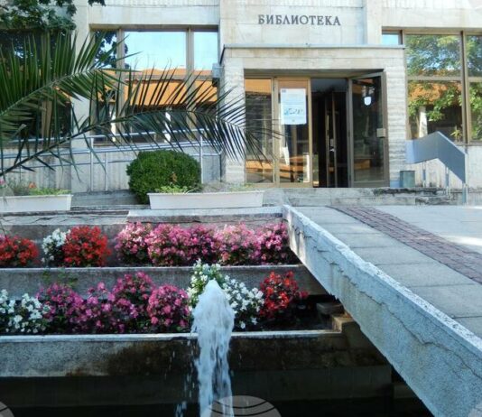 Чувствата на плам и любов бележат статиите за Деня на българската свобода вече повече от 80 години, изтъкват библиотекари от Търговище