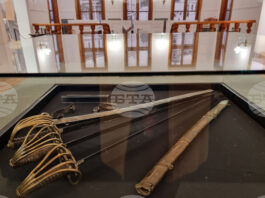 Саби, ковани за Априлското въстание, са изложени в Музея на Възраждането във Варна