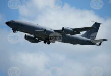 Първите американски самолети цистерни пристигнаха в Румъния за участие в конфликта в Близкия изток
