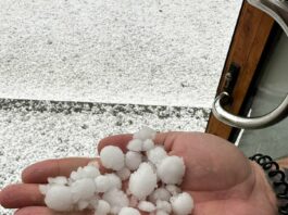 Силна буря с градушка удари Крумовград на 28 март /видео/