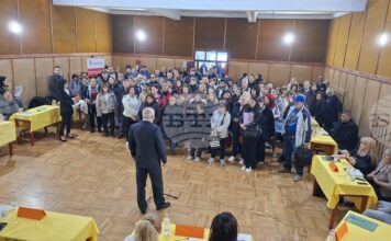 Трудова борса по проекта „Започвам работа“ събра работодатели и безработни в Сливен