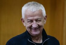 Крушарски пред Gong.bg: Цялата „синя“ гилдия ми благодари, но титлата не е решена