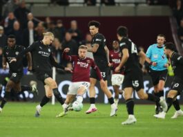 Манчестър Сити се спъна в биткаджийски Уест Хем, Арсенал посяга към титлата