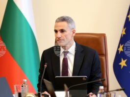 В свят, изпълнен с предизвикателства, членството ни в НАТО е най-сериозната гаранция за националната ни сигурност, заяви Андрей Гюров