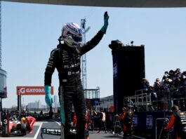 Джордж Ръсел спечели и спринта в Китай