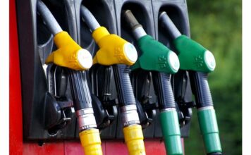 Най-голямата петролна компания в Словения вдигна цените на горивата на междуградските бензиностанции