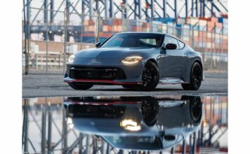 Новият Nissan Z Nismo получава ръчна скоростна кутия