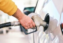 Намаляване на ДДС не е подходяща мярка срещу високите цени на горивата