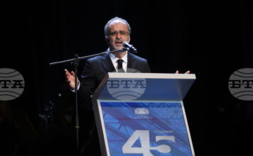 НДК е съвременно културно пространство, което превръща София в изключително важен културен център в Югоизточна Европа, каза Найден Тодоров