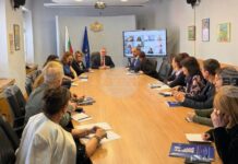 Министерството на образованието и науката ще работи за по-широко присъствие на българистиката зад граница