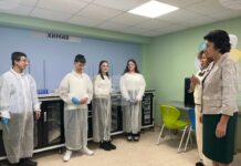 Заместник-министърът на образованието д-р Емилия Лазарова откри STEM центрове в две училища в София