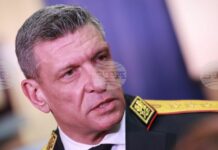 Кметът на кърджалийското село Солище е задържан за участие в схема за купуване на гласове, съобщи Георги Кандев във Фейсбук