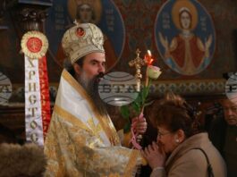 Нека черпим с пълни шепи от благодатта на Възкресението, каза патриарх Даниил