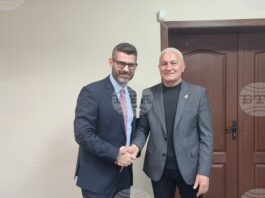 Председателят на „България може“ Кузман Илиев връчи удостоверенията на кандидатите за народни представители в 15-и МИР – Плевен