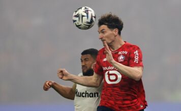 Лил премаза Ланс в Дербито на Севера, удари рамо на ПСЖ