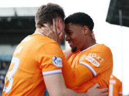 Рейнджърс „възкръсна“ в голово зрелище и се върна в битката за титлата