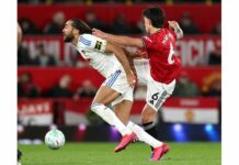 „Лийдс“ и Илия Груев удариха 2:1 „Манчестър Юнайтед“ на „Олд Трафорд“ за ценни 3 т.