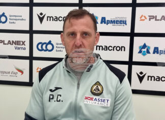 „Всички момчета днес се справиха страхотно“, смята треньорът на вратарите на Славия Радостин Станев след успеха над Черно море