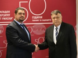 Нека се вглеждаме по-често в духовните примери, каза при отбелязване на 50-годишнината на Югозападния университет министърът на образованието