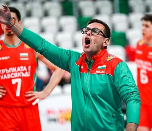 Националите вбесиха Бленджини при 0:3 от Полша