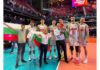 Световните ни вицешампиони подариха купа на посланика в Аржентина