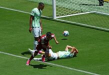 Първа огромна изненада на световното