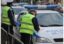 Глобиха шофьор за спиране на несъществуващ тротоар в Пловдив